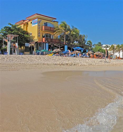 Fusion Beach Hotel Playa del Carmen Bagian luar foto